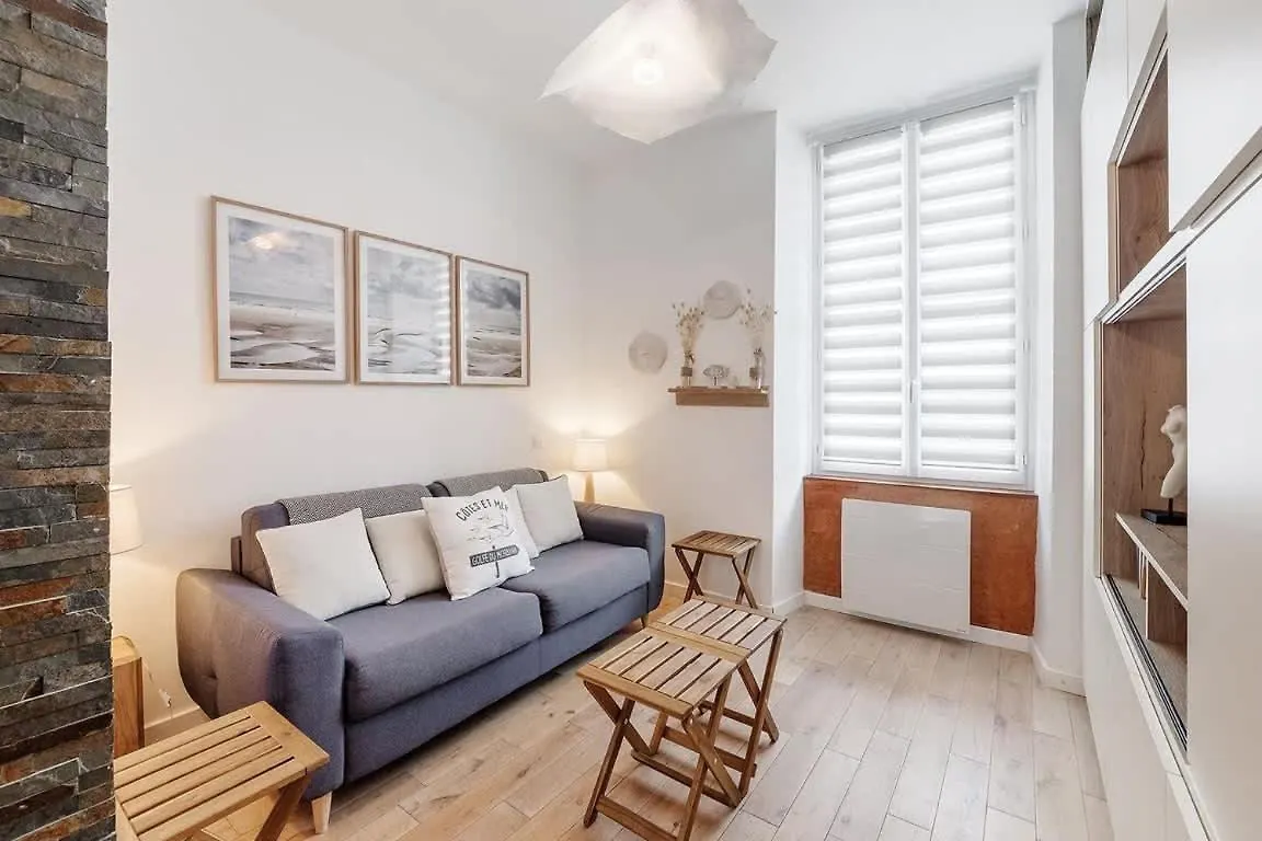 Tassigny - Charmant Appartement/ Terrasse - Port Vannes